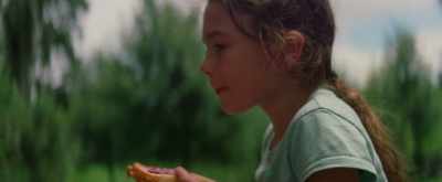 Do you know... Do you know why
this is my favorite tree? - The Florida Project