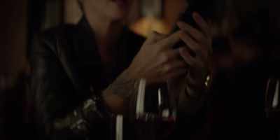 Do you know her? Because she knows you - Batwoman