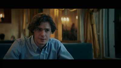 - Do you know her?
- I used to work here. - First Snow of Summer