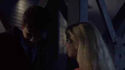 - Do you know how to use a wrench?
- Sure. - Pretty Poison