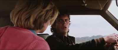 - Do you know how to use the radio?
- I better let you out here. - The Hitcher