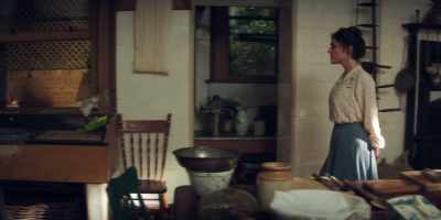 Do you know
if Sara had breakfast - Picnic at Hanging Rock