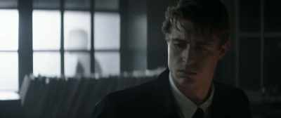 Do you know the lawyers
who drew up this new will? - Crooked House