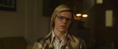 Do you know she tried
to help make a plea deal - Dahmer – Monster: The Jeffrey Dahmer Story