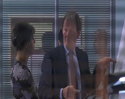 Do you know what a forgery is,
Philip? - Lewis