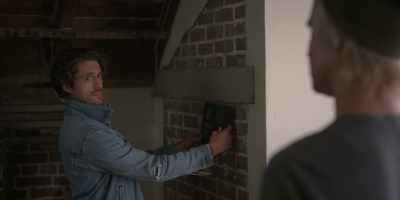 Do you know what a man who
hires himself as a contractor - American Horror Stories