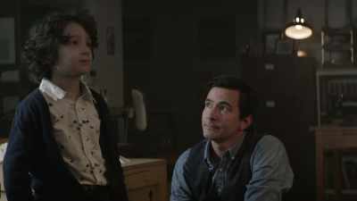 Do you know what that is,
Elton? - The Walking Dead: World Beyond