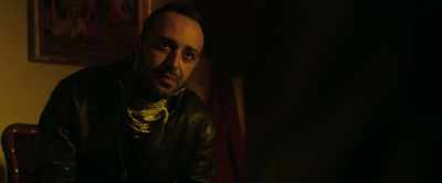 - Do you know why you're here?
- I'm here because... - Contract to Kill