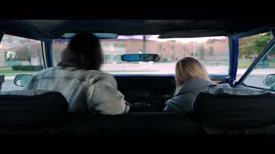 - Do they know? - It Follows