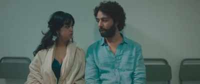 - Do you know zombie films?
- Yes, but I'm not a fan. - Beauty and the Dogs