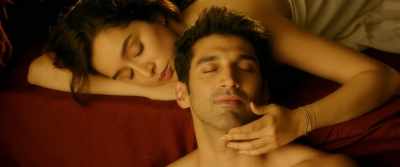 Do you like me?
- Hmmmm... - Ok Jaanu
