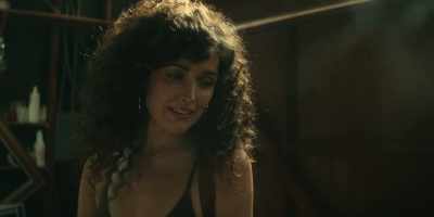 -Do you like the ad?
-No, we don't like it, Sheil. - Physical