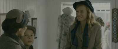 Do you live here in town?
- Yes. Yes, I do. - Into the Darkness