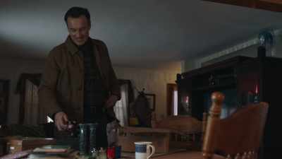 Do you mind me asking--
when Ronnie was growing up, - FBI: Most Wanted