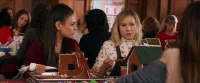 Do your moms have
your... hairstyle? - A Bad Moms Christmas