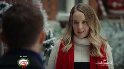- Do you need to be back
to your hotel? For your job? - A Royal Queens Christmas