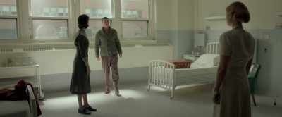 - Do you need help with your suitcase?
- No, no. - Professor Marston and the Wonder Women