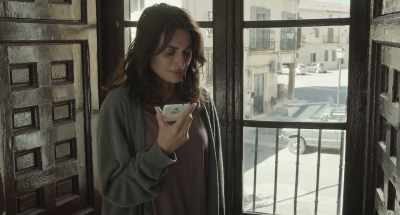 Do not Cry.
Tell me where you are. - Everybody Knows