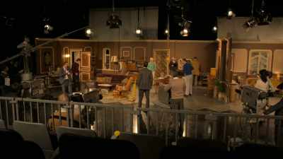 - Do not destroy the set.
- Sorry. First positions. Thank you. - Funny Woman
