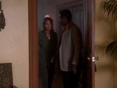 Do not leave the door unlocked, - Sliders