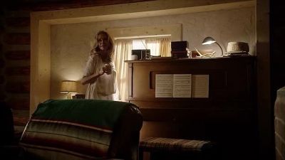 Do you play this thing? - Longmire