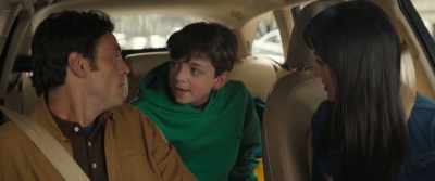 Do you realize Manhattan crime statistics
have seen a year-on-year increase - Lyle, Lyle, Crocodile