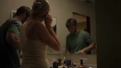 Do you really think it's a good idea to bring her to the stables? - Apple of My Eye