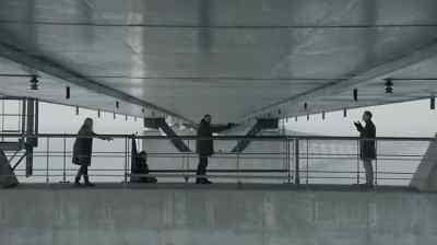 Do you remember when he called?
He heard that we were there. - The Bridge