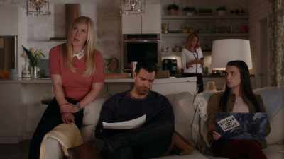 Do you remember that Max said
that Elliot was thinking of - Chronicle Mysteries: The Deep End