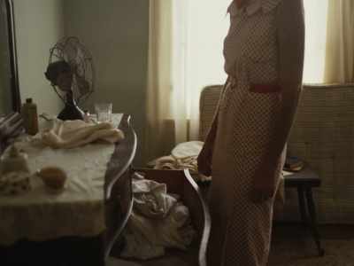 Do you remember, Norma Jeane,
who used to sleep here? - Blonde