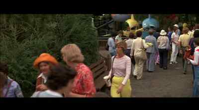'Do you see that bench on your left?' - Rollercoaster