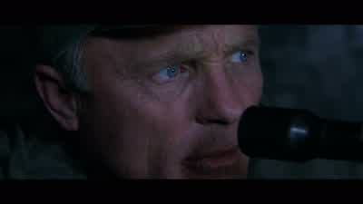 Do you see the pillar in front of you? - Enemy at the Gates