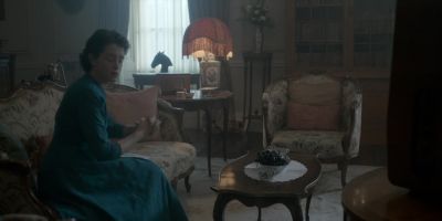 - Do sit down, Michael.
- Thank you, ma'am. - The Crown