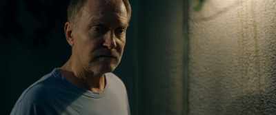 - Do you sleep here?
- I like sleeping outside. - Boundless