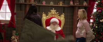 ♪ Do something crazy ♪ - A Bad Moms Christmas