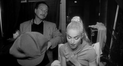 Do something else Do my eyebrows - Madonna: Truth or Dare