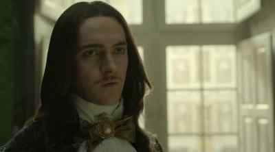       Do something, woman!
   -I have to find the source. - Versailles