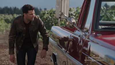 Do you spray it all,
or is it all natural? - Chronicle Mysteries: The Wrong Man