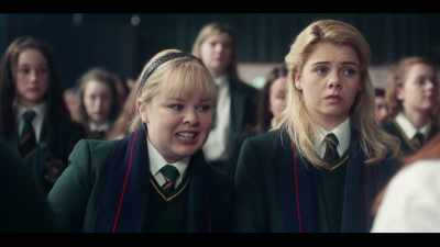 Do you think Big Mandy
looks more schizo than usual? - Derry Girls