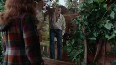 - Do you think you can tell me--
- I know that I can come in here-- - Dark Angel