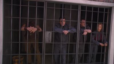 Do you think he got away? - Stargate Atlantis