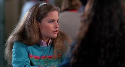 Do you think guys find that more attractive - Fast Times at Ridgemont High