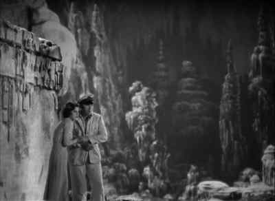 Do you think he's dead? - Son of Kong