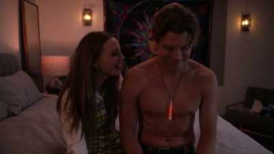 Do you think I'm nice? (giggles) - My Diary of Lies