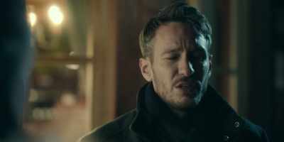 - Do you think she knows who did it?
- Possibly. - The Darker the Lake