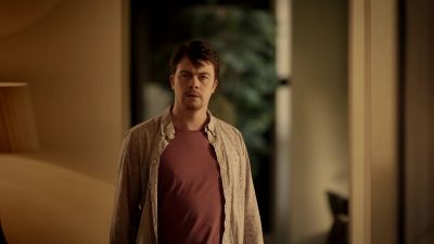 Do they think that
looks like Question Time? - Black Mirror