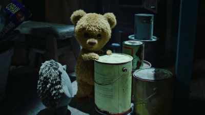 Do you think there's a child
for me there too? - Teddy's Christmas