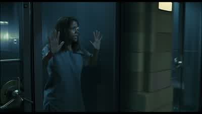 Help meSomebodyDr GrahamYou better tell me why I'm in here Irene - Gothika