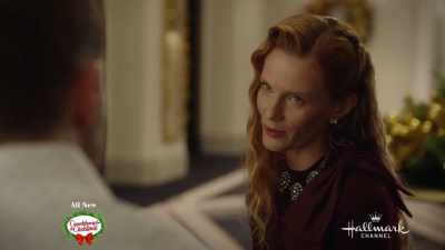 - Do you think
you're the only one - A Royal Queens Christmas