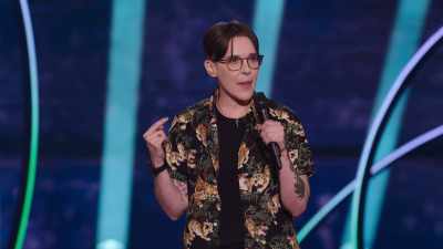 Do you understand
that I have zero nipples? - Hannah Gadsby's Gender Agenda